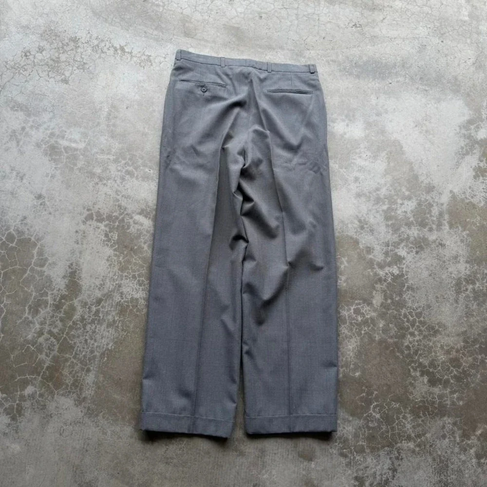Vintage Milano Grey Double Breasted Houndstooth plaid full suit jacket and pants - Picture 8 of 8
